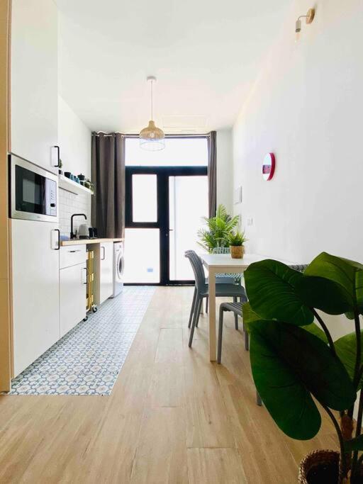 Beautiful Flat Next The Beach Valencia Exteriör bild